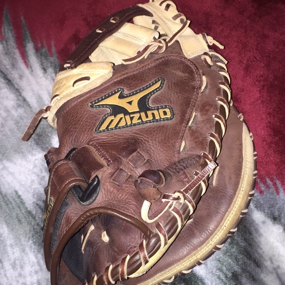 mizuno softball catchers glove